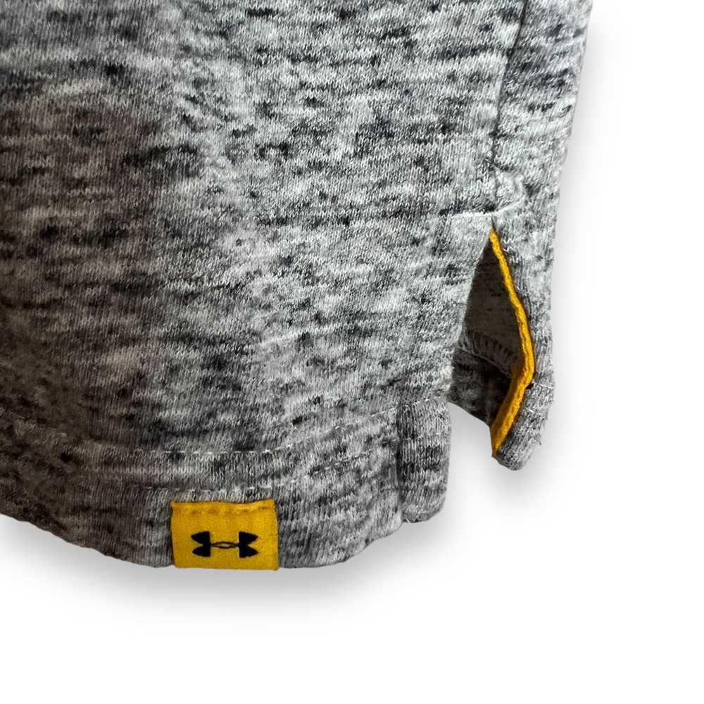 Under Armour Men's Project Rock Gray Short Sleeve Hoodie Mens Sizes‎ Brahma Bull - Picture 10 of 12